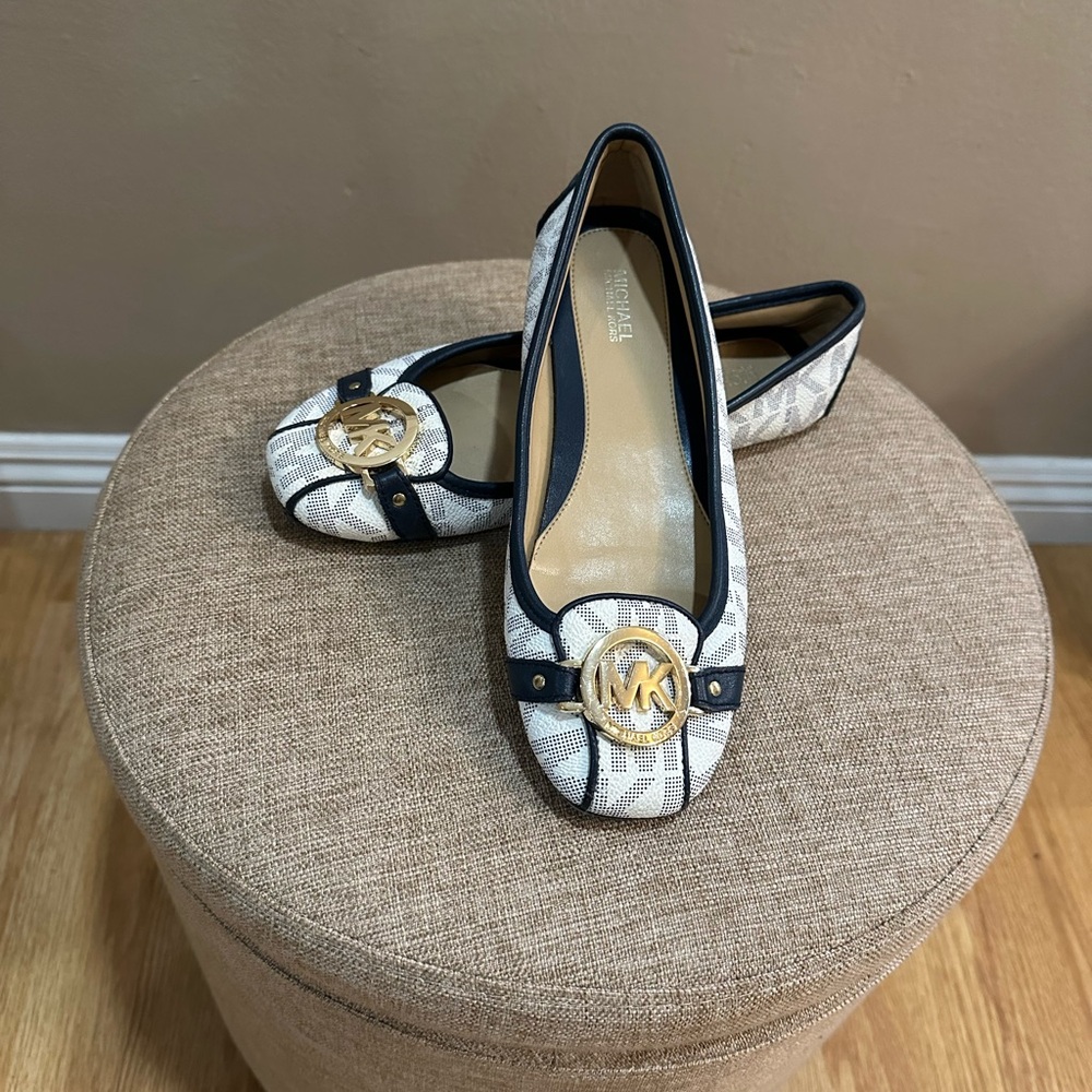Michael Kors Navy and White Logo Flats